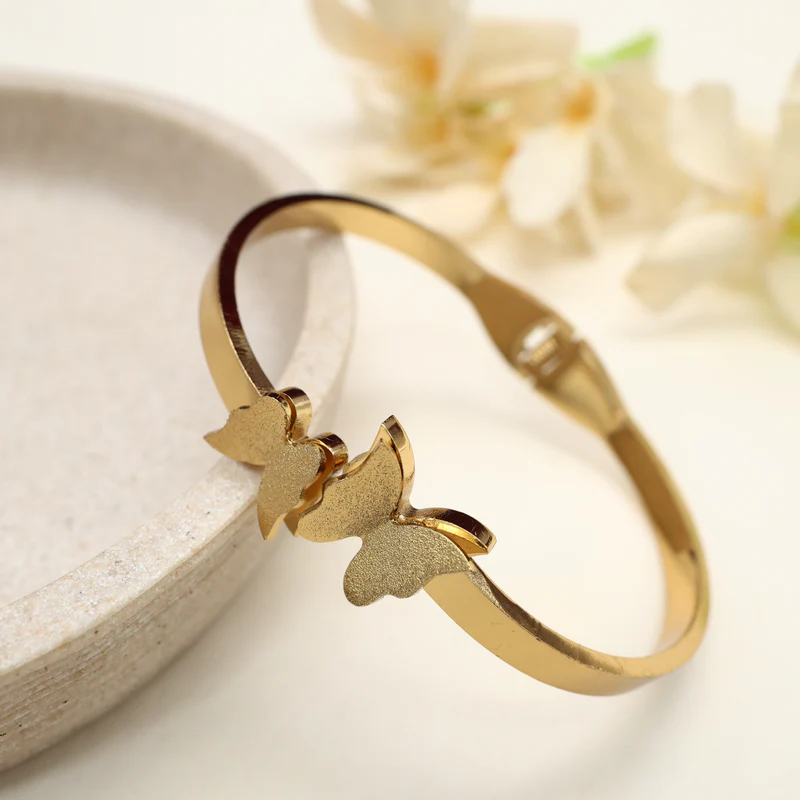 Gold Tone Anti Tarnish Two Butterflies Openable Bracelet